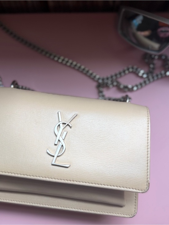 Saint Laurent Handbags - Saint Laurent Beige Monogram leather bag